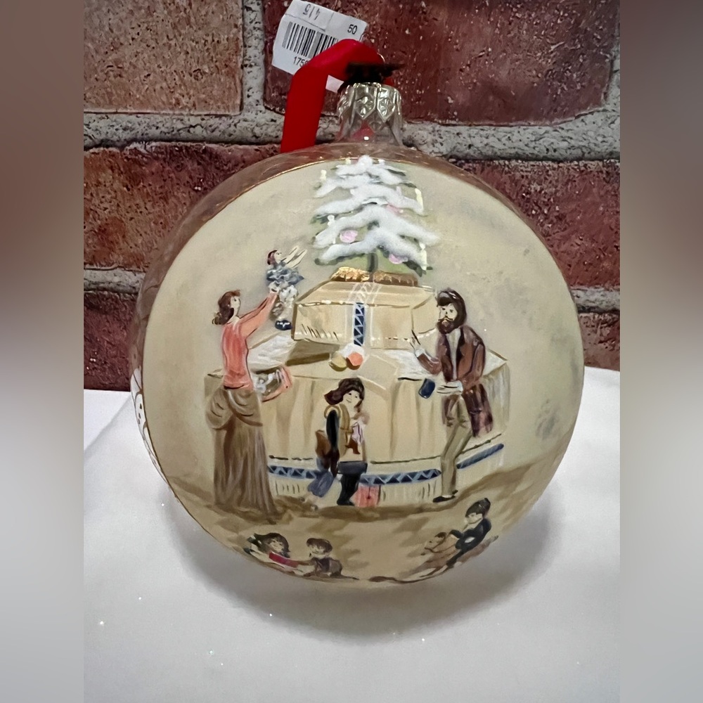 Vintage Neiman Marcus Ornament 2002 Happy Holidays 2002